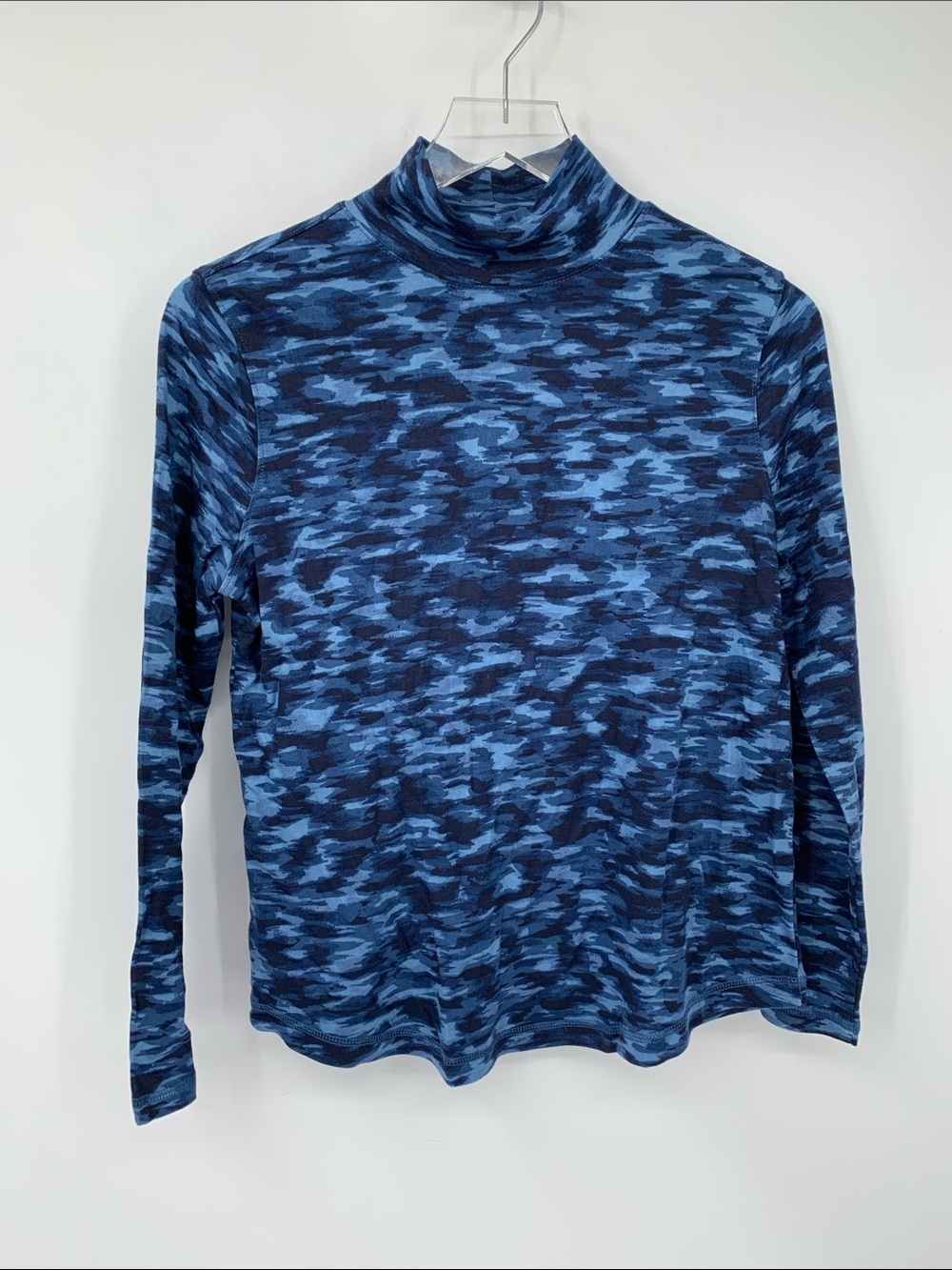 Athleta mockneck knit shirt top blouse stretch navy blue camo print new Small S
